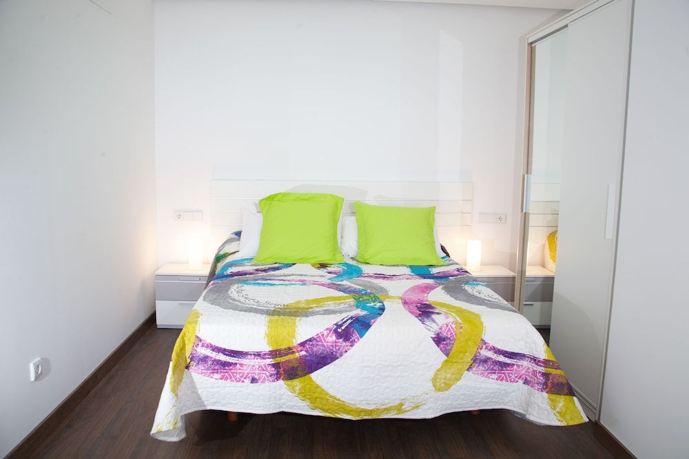 undefined Color Suites Alicante 3