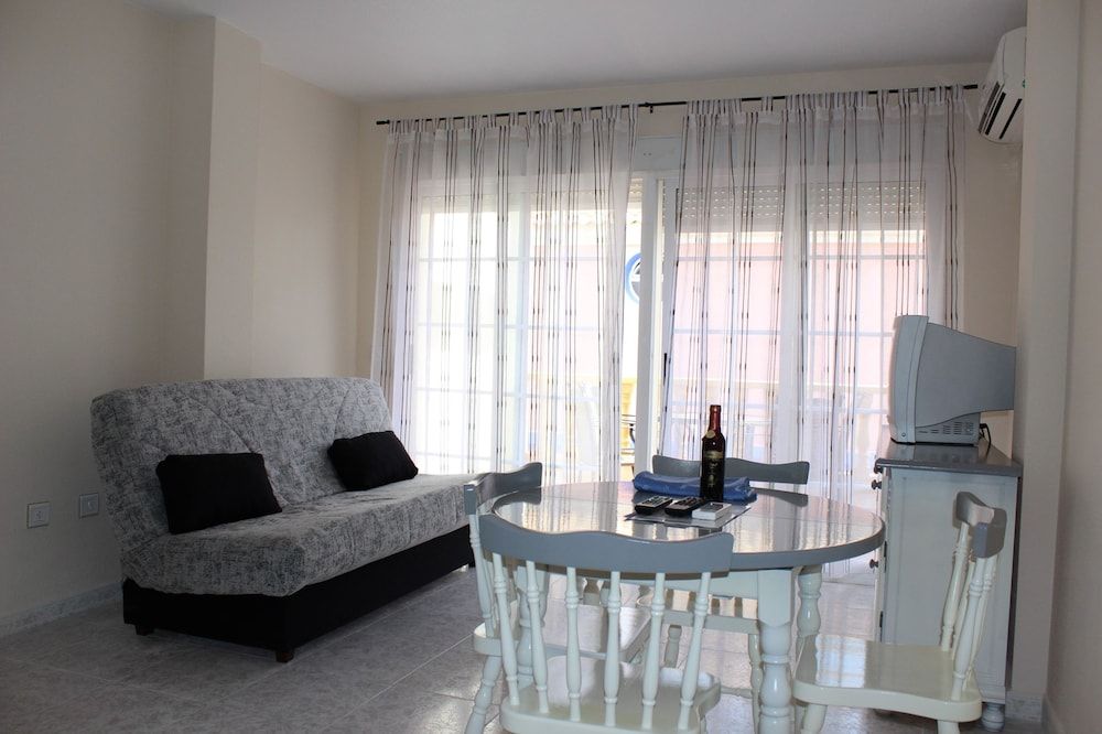 Apartamentos Marina Internacional Apartment, 2 Bedrooms 3