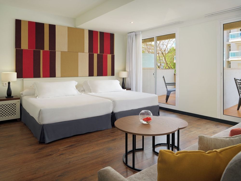 Superior Room (2 adults)