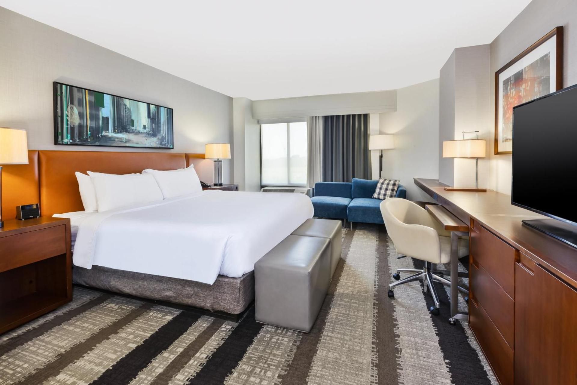 Premium King Room