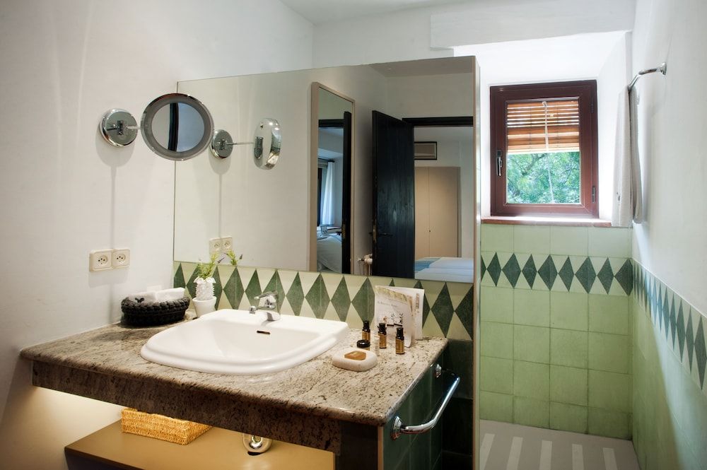 Mas Falgarona Hotel Boutique and Spa Superior Double Room 6