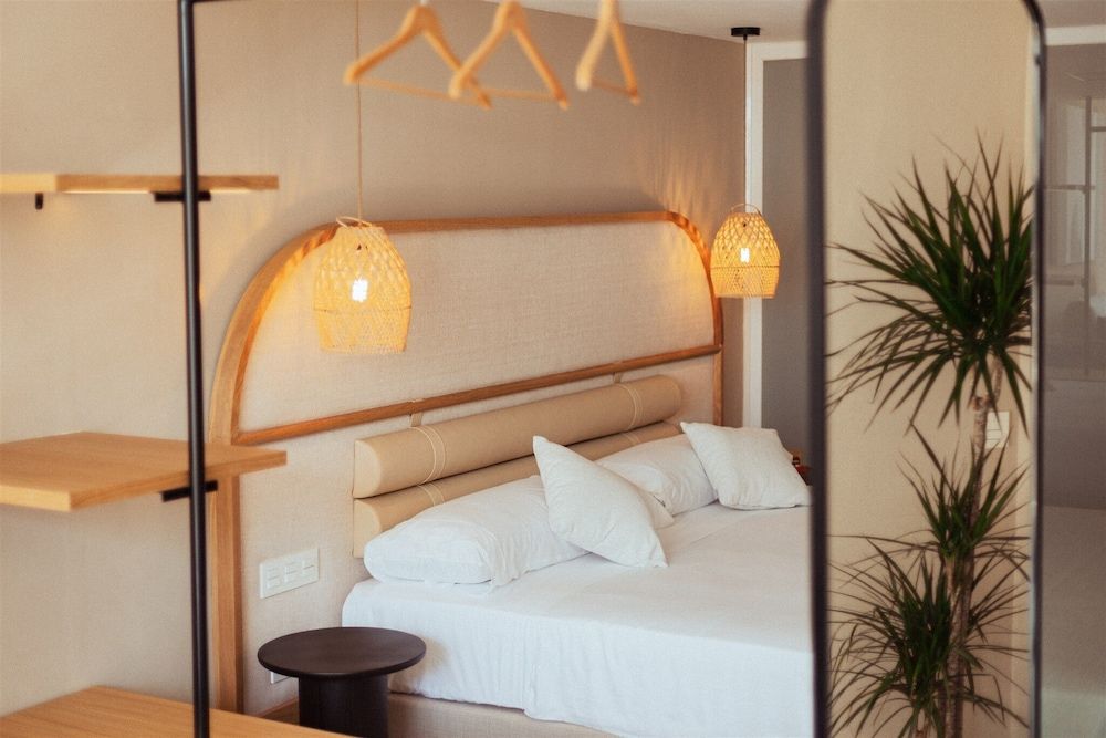 Deluxe Studio Suite, Terrace