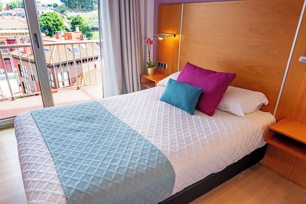 1 Single Bed, Superior Room, City View