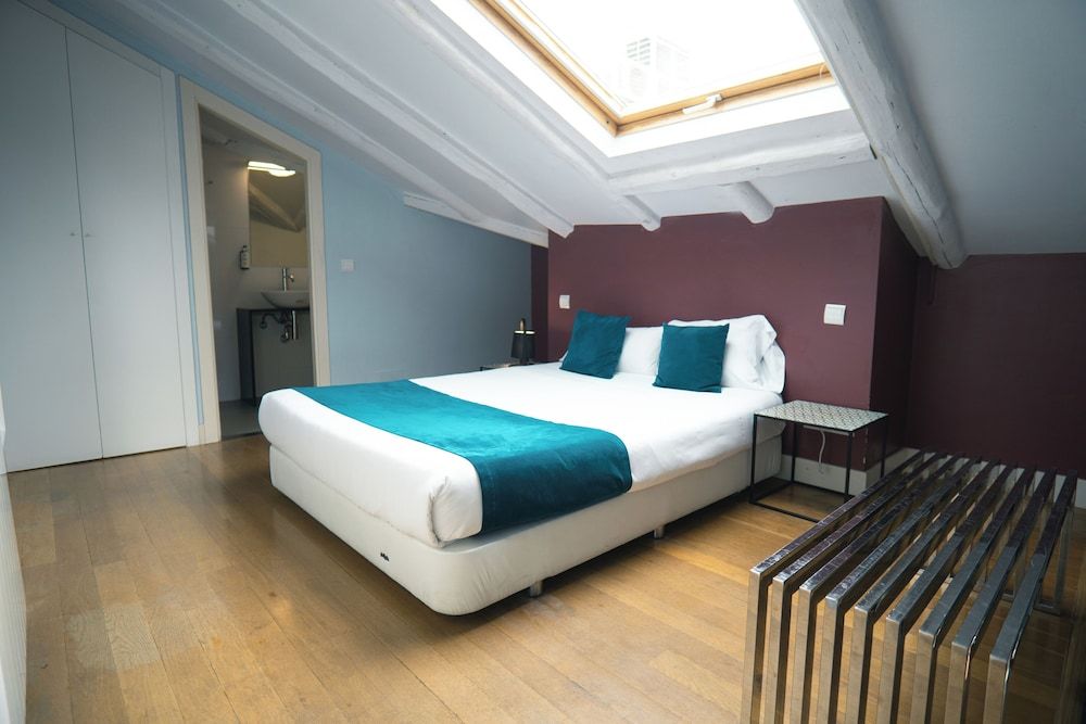 undefined Smartr Madrid Atocha 7