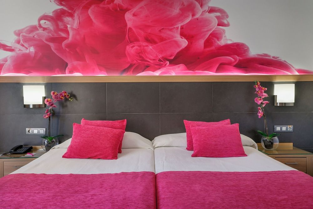 Superior Double Room, Terrace, Partial Sea View