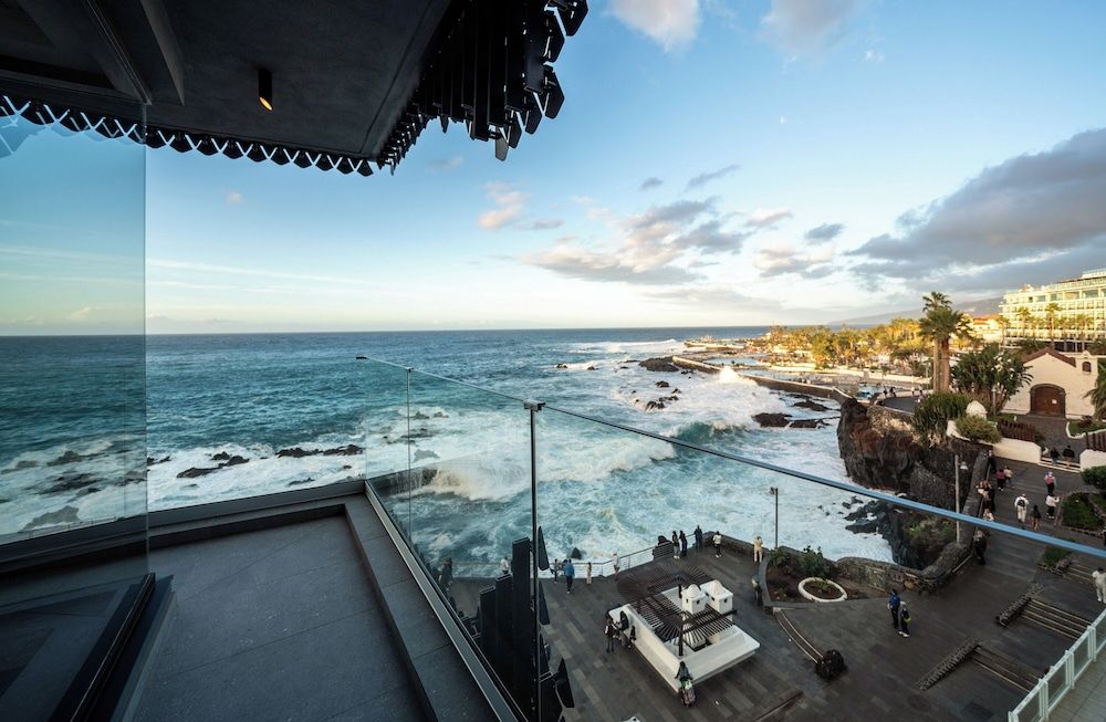 Silken Saaj Maar- Adults Only Club Room 5