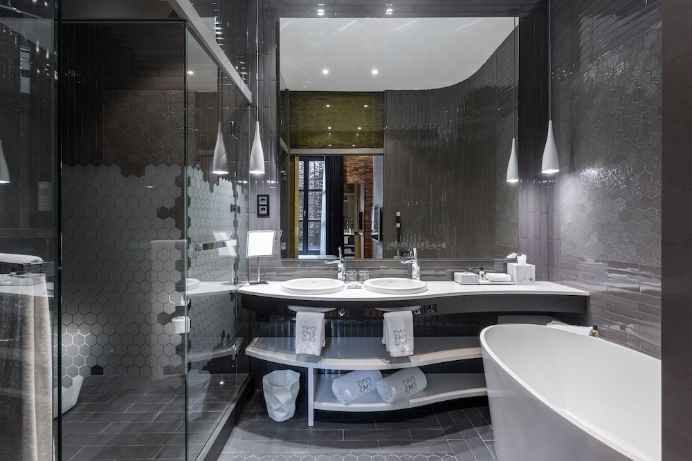 Monument Hotel Junior Suite Patio 5