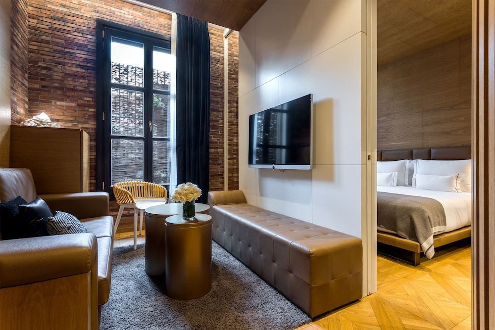 Monument Hotel Junior Suite Patio 6