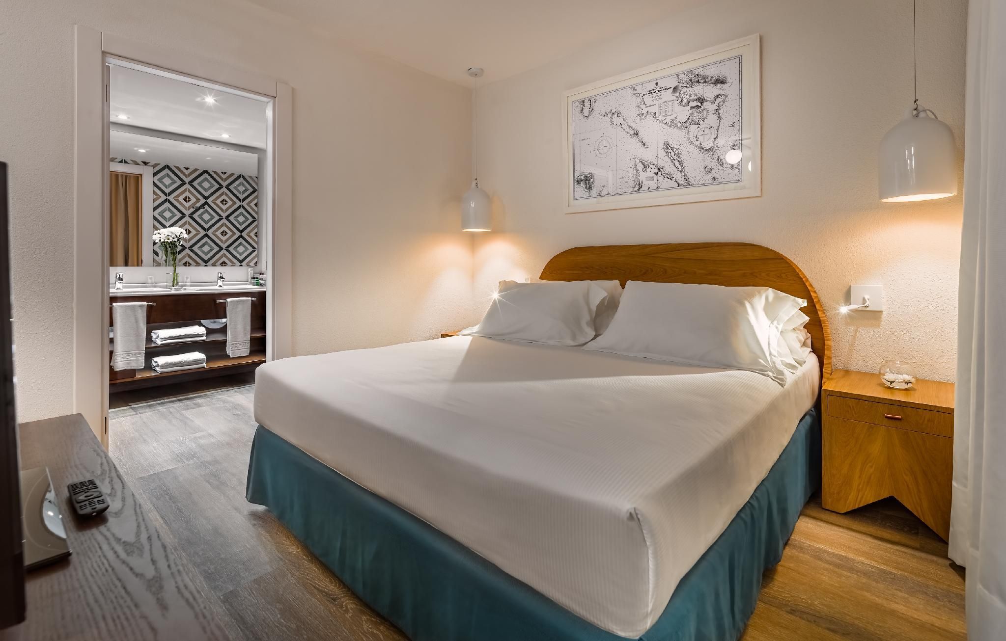Junior Suites