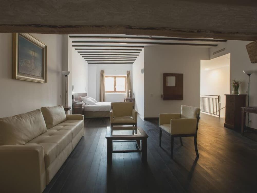 Suite, 2 Bedrooms