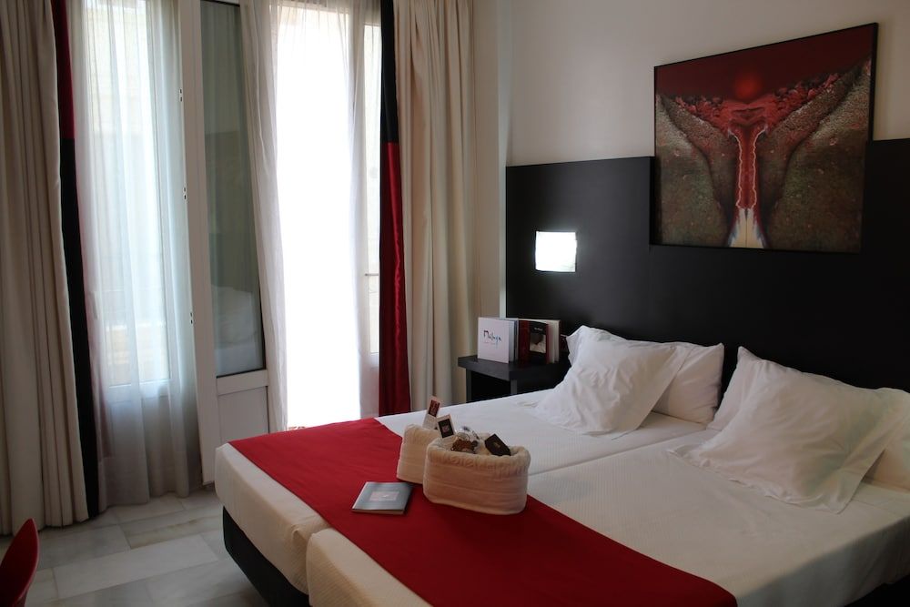 Hotel del Pintor Historical Center, by Hoteles con Cultura Double Room, 3 Twin Beds, City View (with extra bed) 3