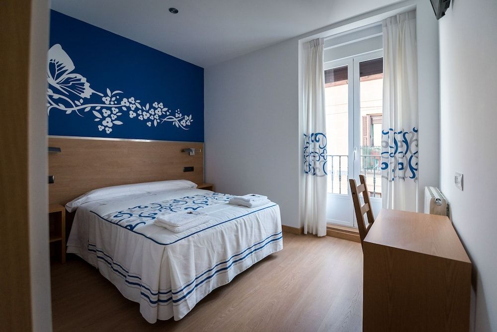 undefined Hostal Carracedo 3