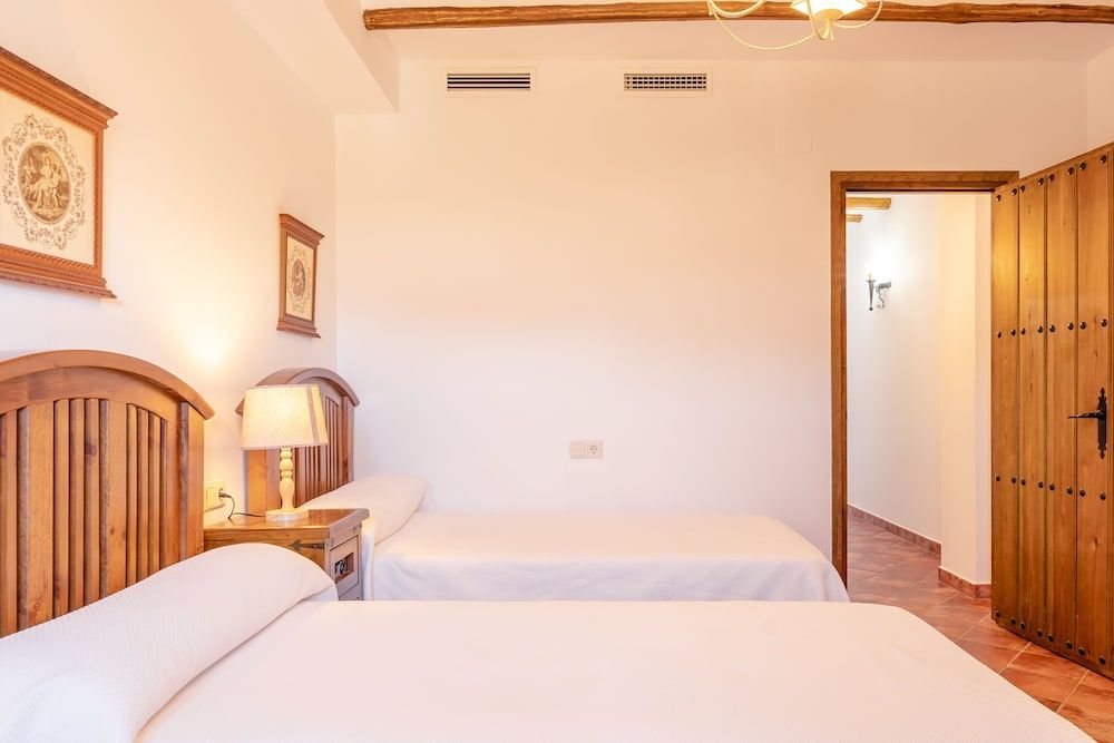 Cortijo La Presa Family Apartment, 2 Bedrooms, Non Smoking, Courtyard Area