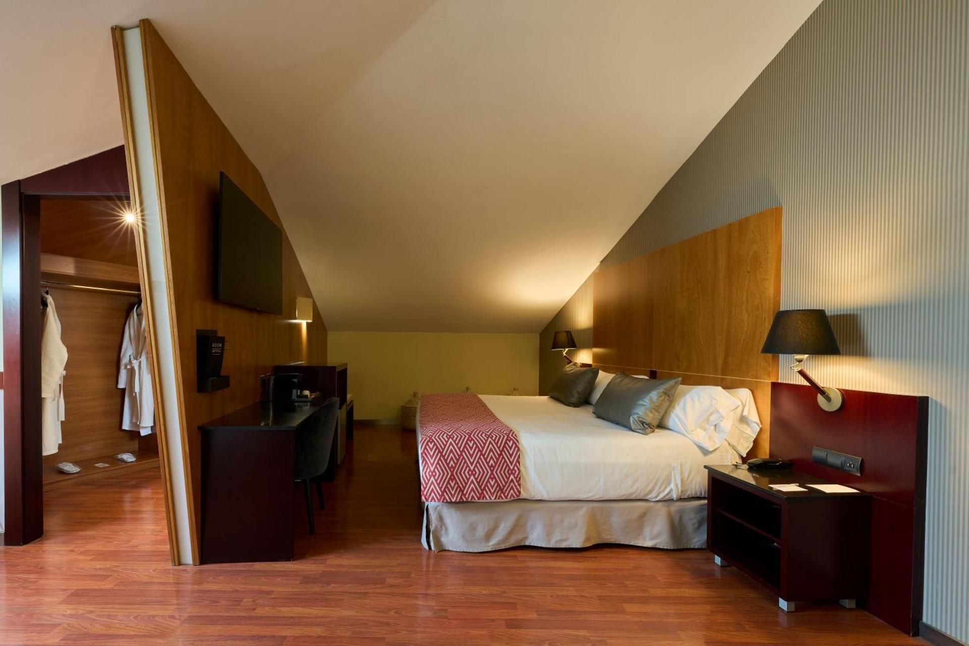 Superior Double Room - Attic