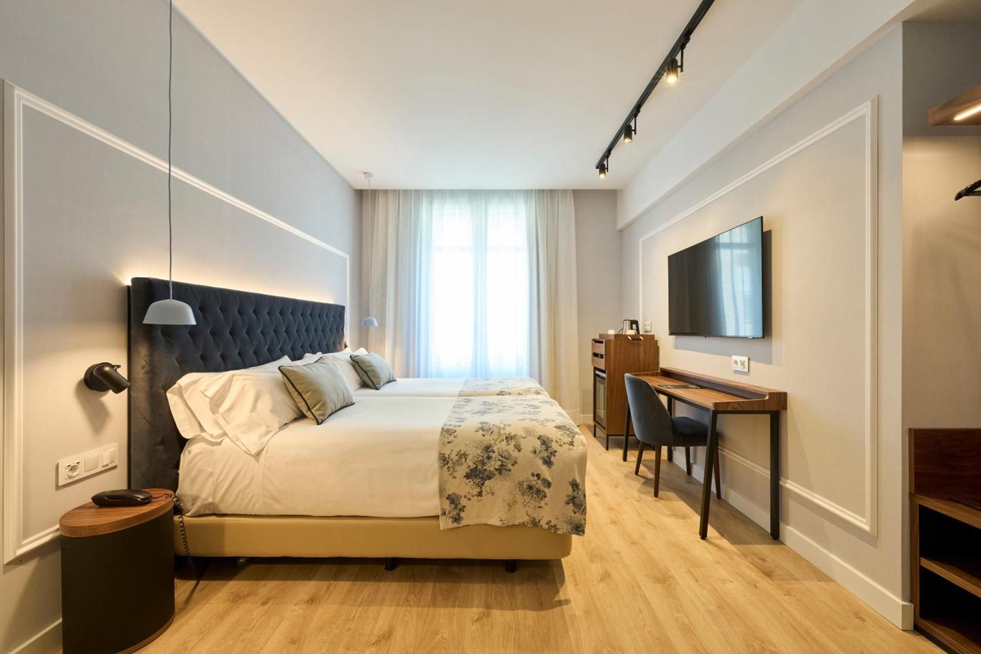 Premium Triple Room