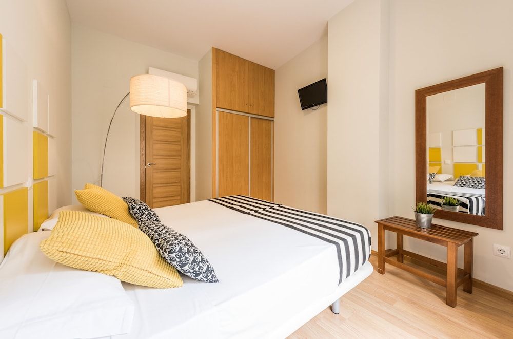 Smartr Madrid Chueca Apartment, 1 Bedroom (A - 2 pax)