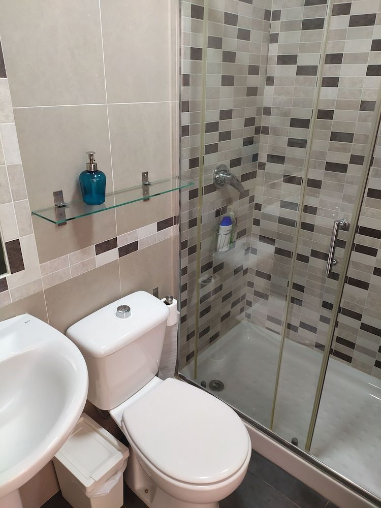 Pensión Azahar DOBLE - 2  CAMAS BAÑO COMPARTIDO 3