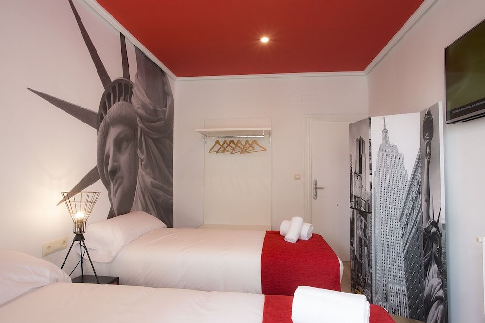 Casual Vintage Valencia Hotel Double Room, 2 Twin Beds 3