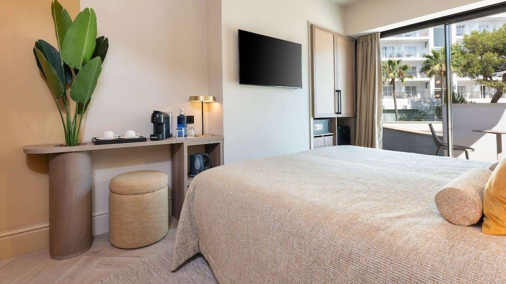 Double Room Single Use, Sea View