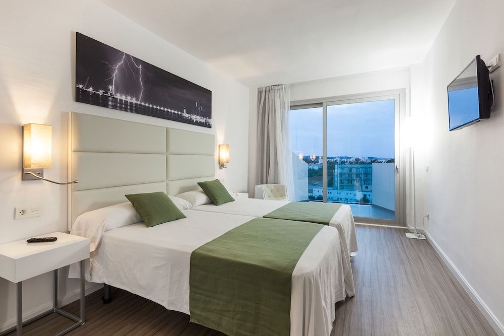 Axel Beach Ibiza - Adults Only Apartment, 1 Bedroom, City View (4 Adults) 2