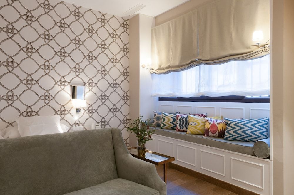 Suites Murillo Catedral Superior Suite, 1 King Bed 15