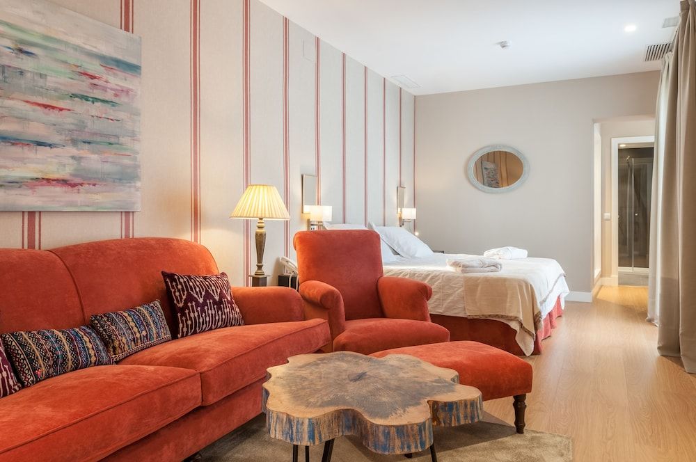 Suites Murillo Catedral Superior Suite, 1 King Bed 5