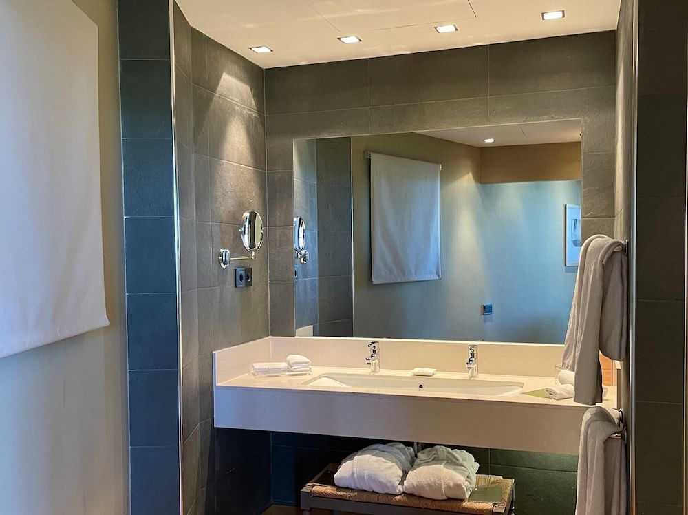 Mas La Boella Suite Plus 4