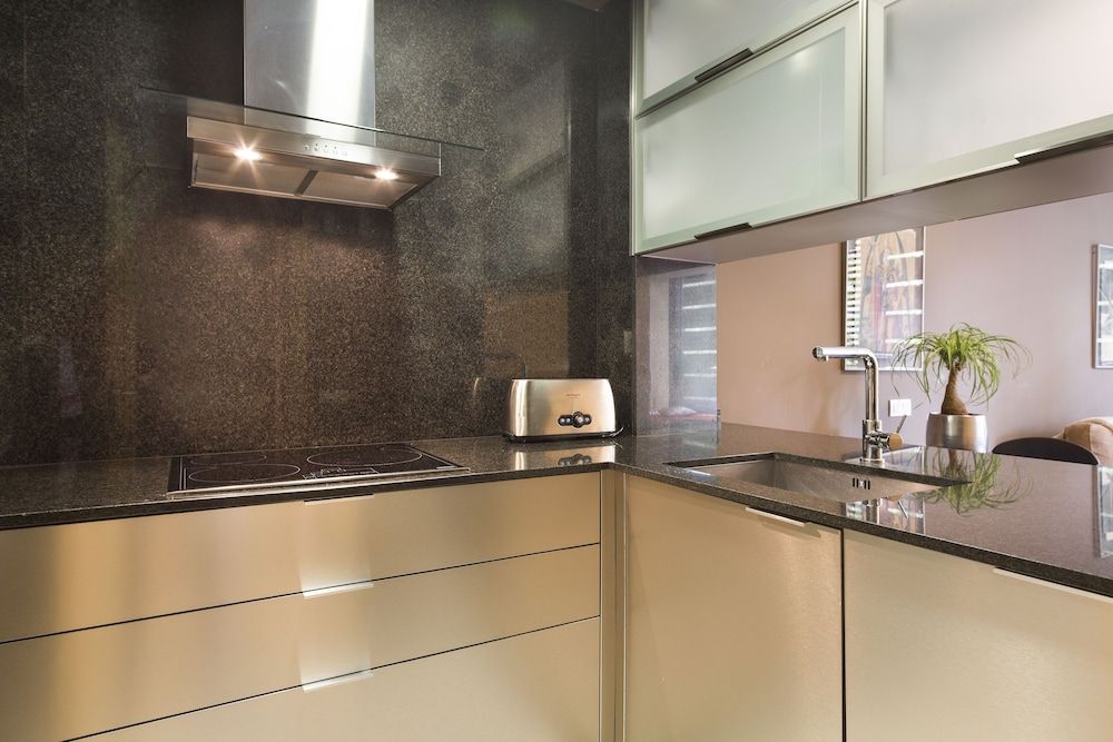 MSB Rooftop Pool City Center City Apartment, 3 Bedrooms, Pool Access 43