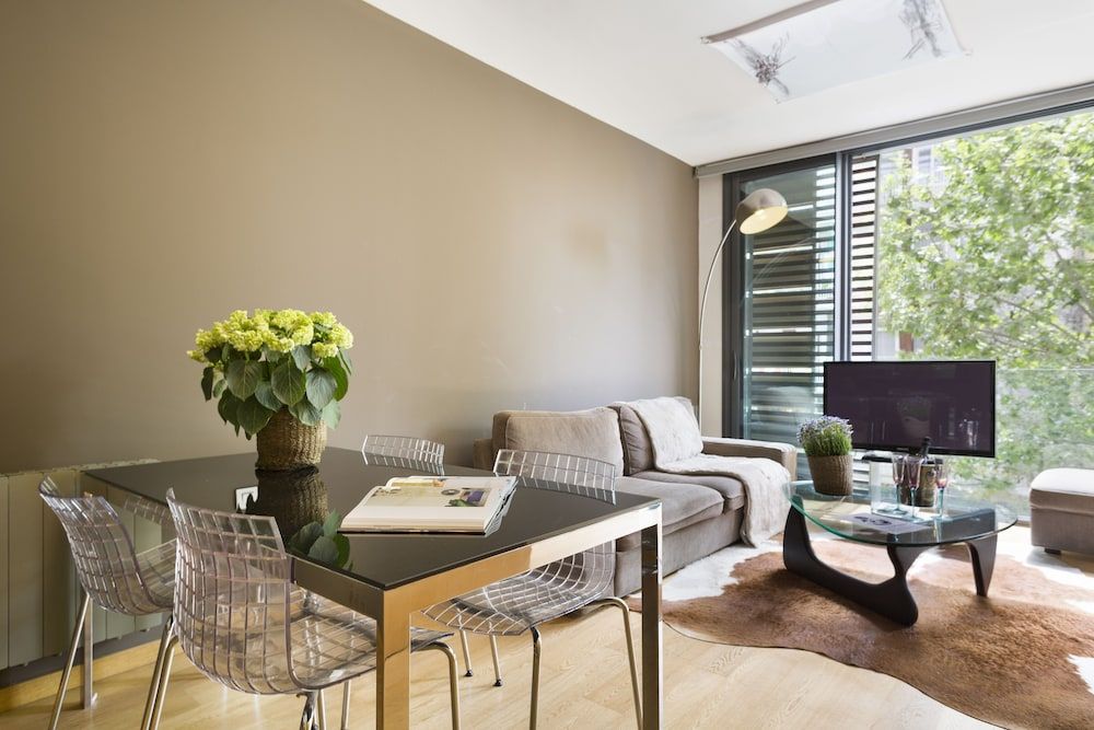 MSB Rooftop Pool City Center City Apartment, 3 Bedrooms, Pool Access 49