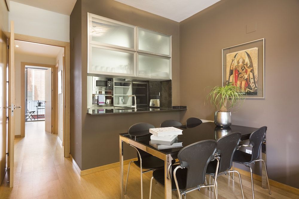 MSB Rooftop Pool City Center City Apartment, 3 Bedrooms, Pool Access 42