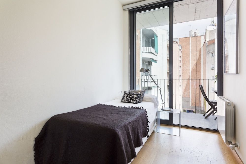 MSB Rooftop Pool City Center City Apartment, 3 Bedrooms, Pool Access 39