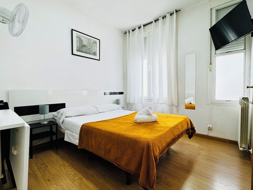 CH Rayuela Double Room 4