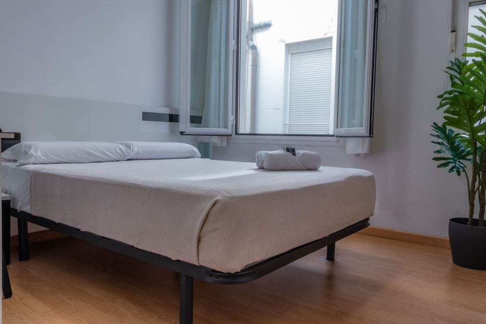 CH Rayuela Double Room 2