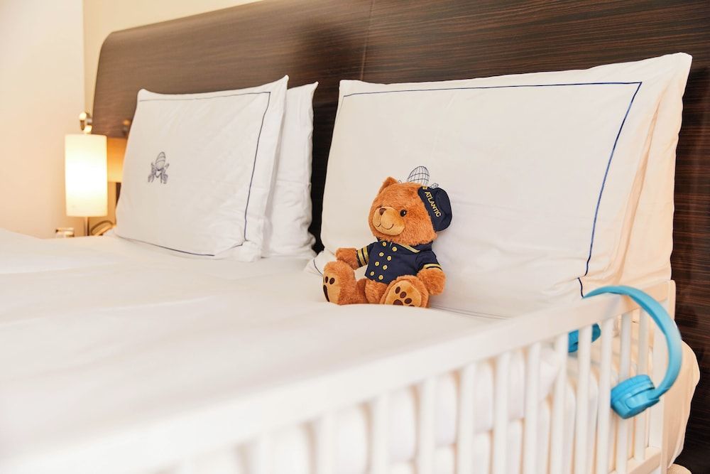 Hotel Atlantic Hamburg, Autograph Collection Superior Room, 2 Twin Beds 4