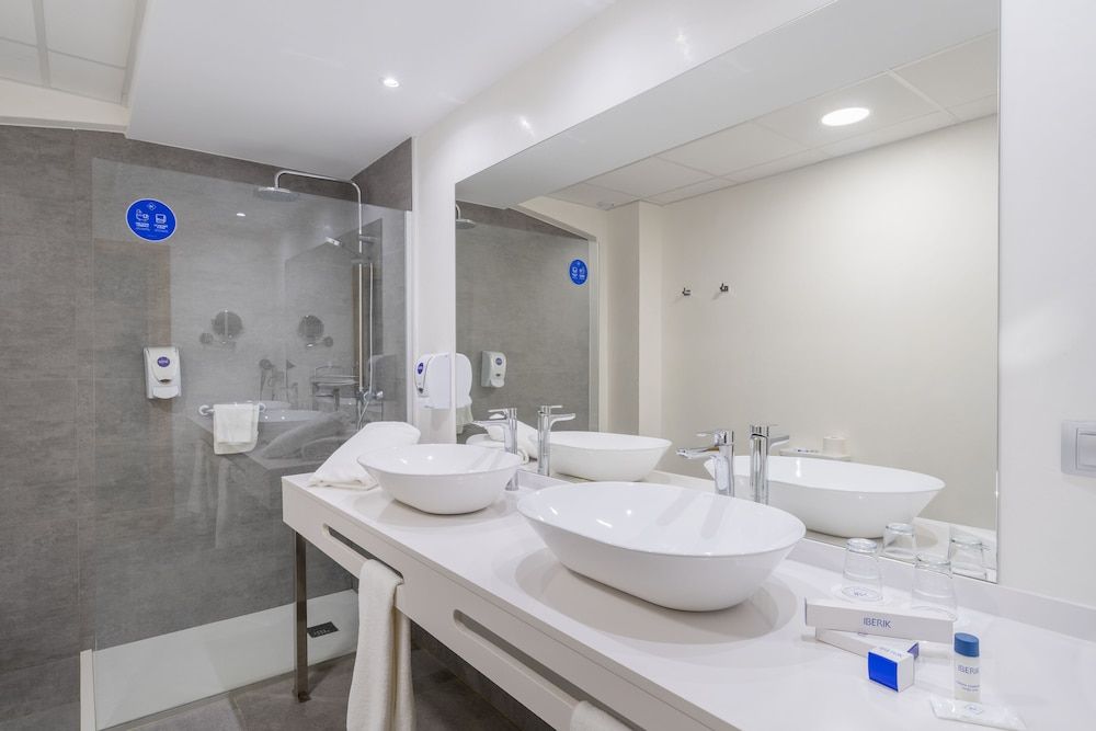 Iberik Hotel Balneario Augas Santas Double or Twin Room 14