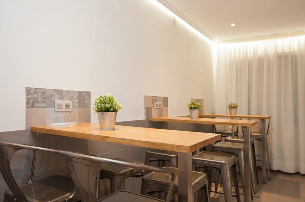 undefined Hostal Fernando 8