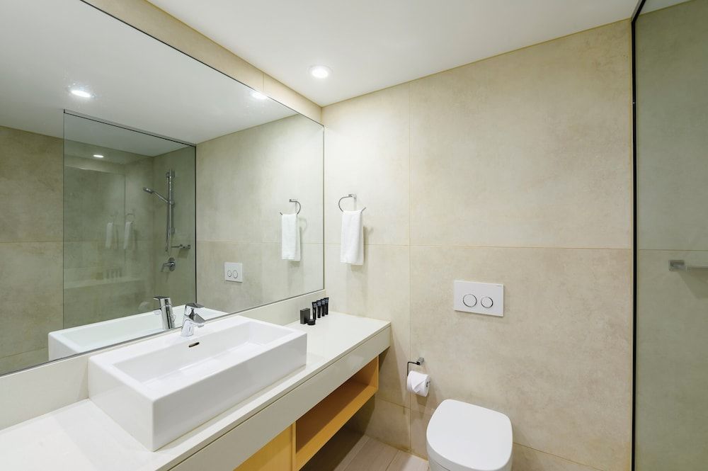 Rendezvous Hotel Perth Scarborough Coastal Classic Family Room 3