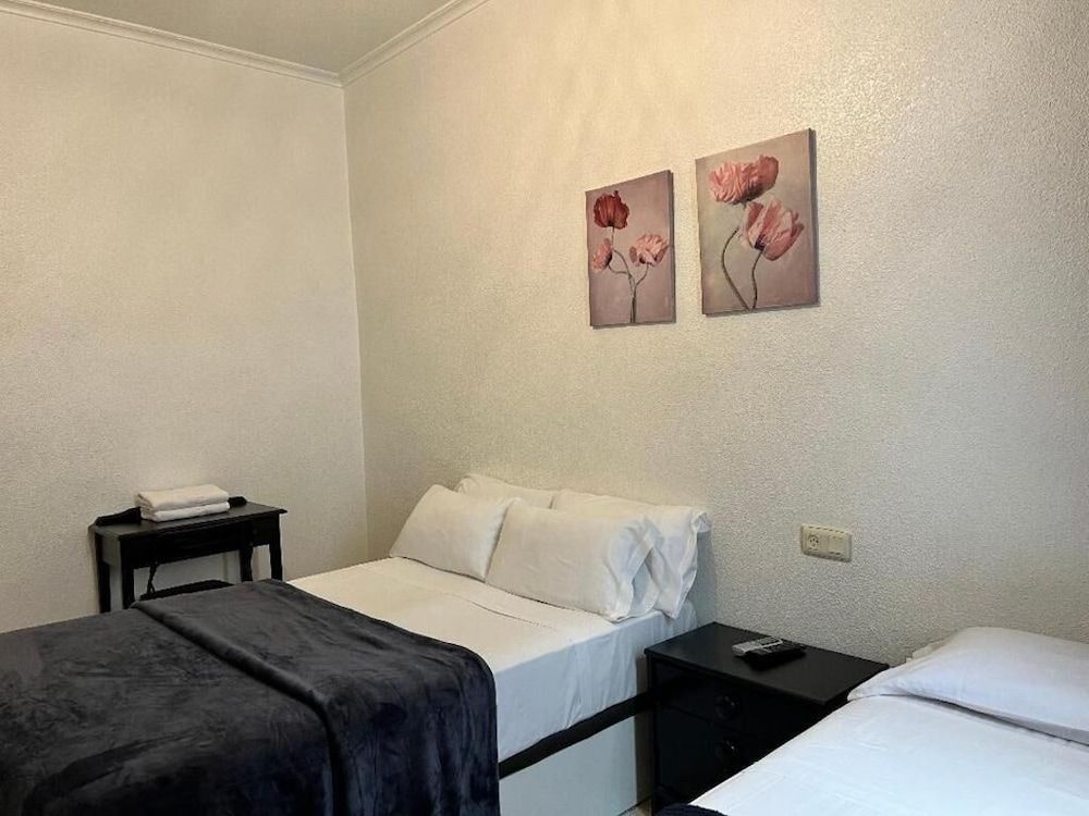 undefined Hostal Palacios Fuencarral 9
