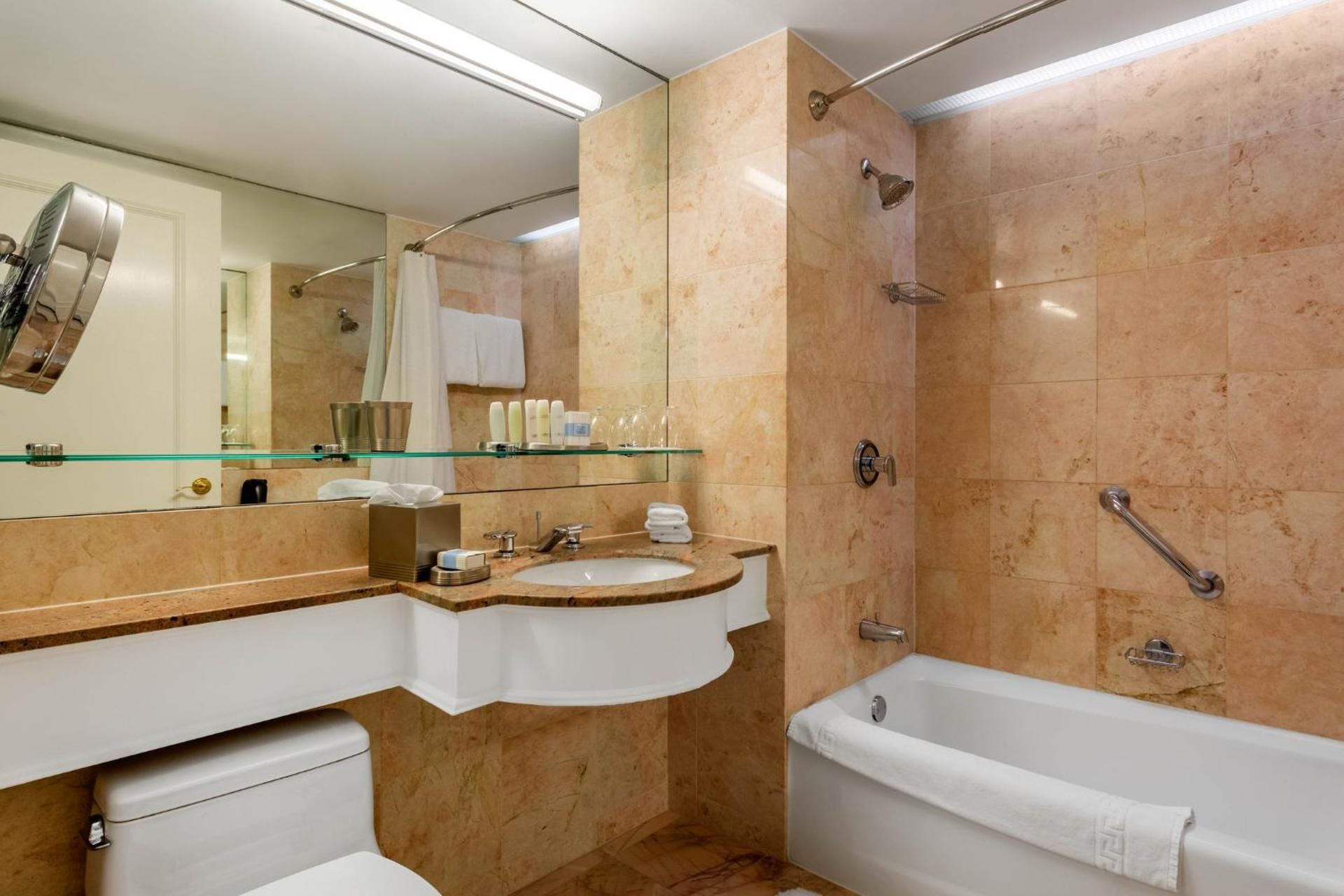 Madison Suite with 2 Queen Beds