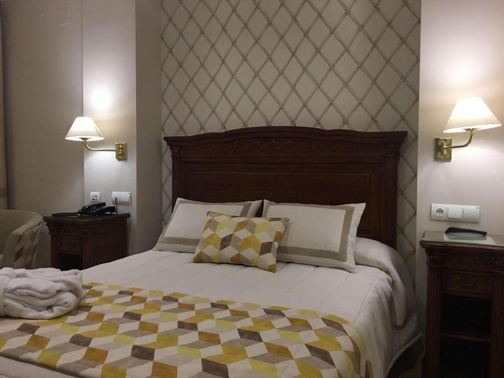 Adriano Hotel Boutique Sevilla Standard Double Room 7