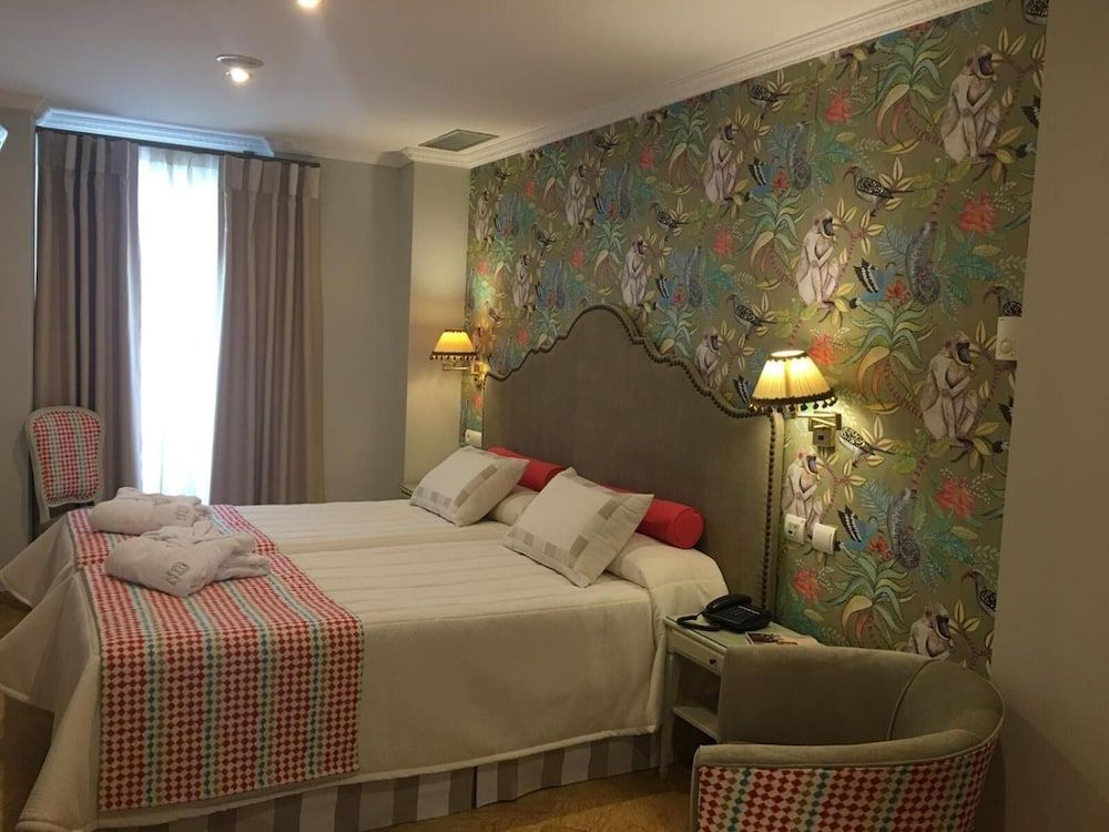 Adriano Hotel Boutique Sevilla Standard Twin Room 16