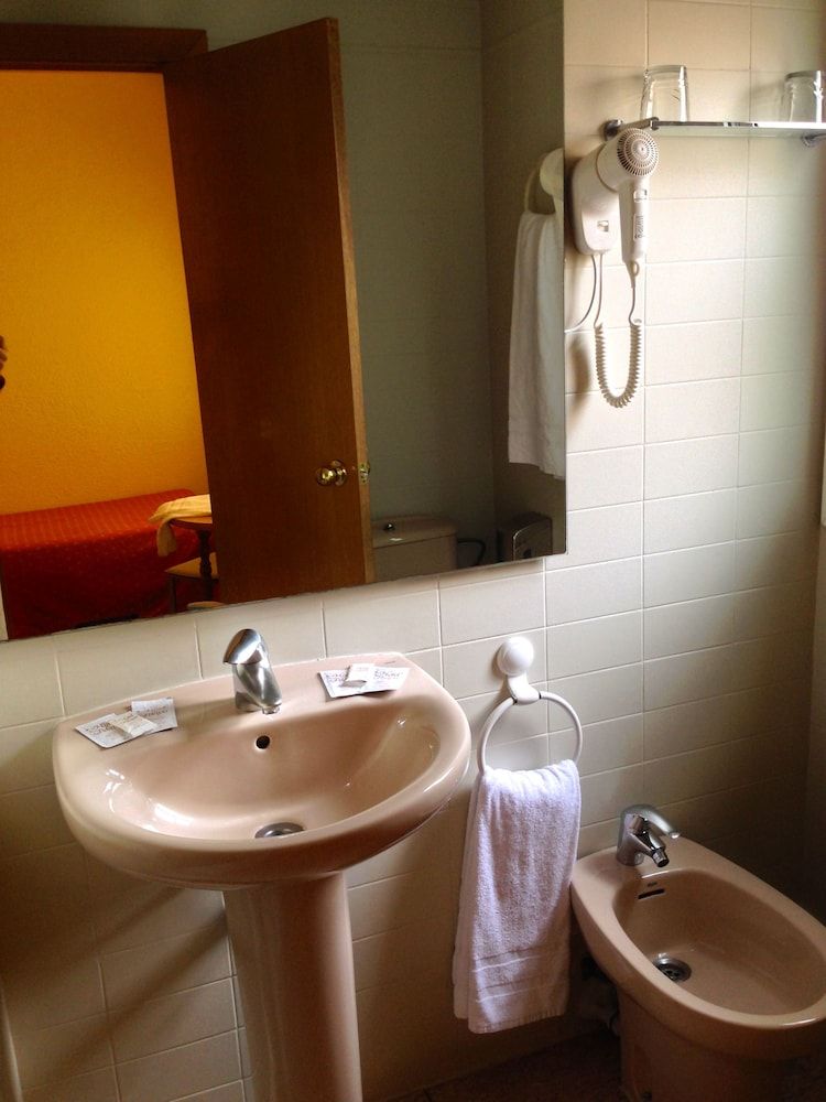 Hotel Pelayo Double or Twin Room 10