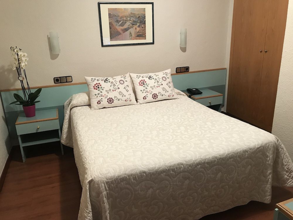 Hotel Pelayo Double or Twin Room 2