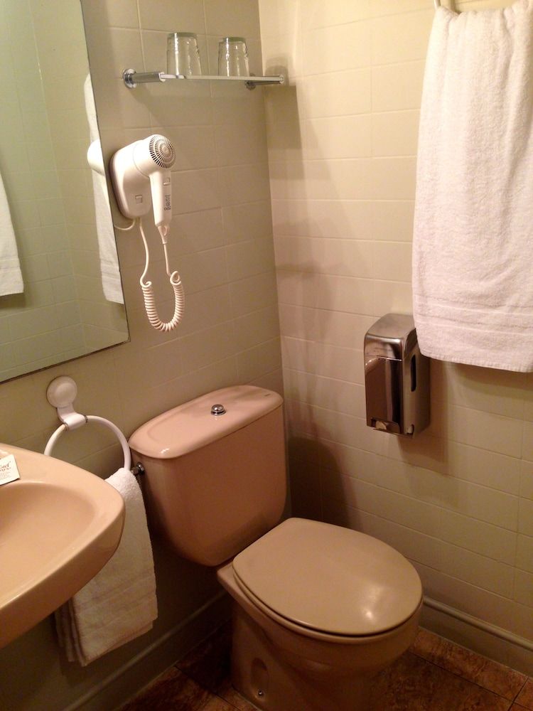 Hotel Pelayo Double or Twin Room 11