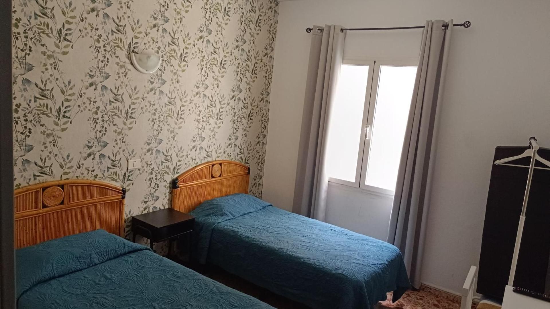 Twin Room with Private Bathroom
