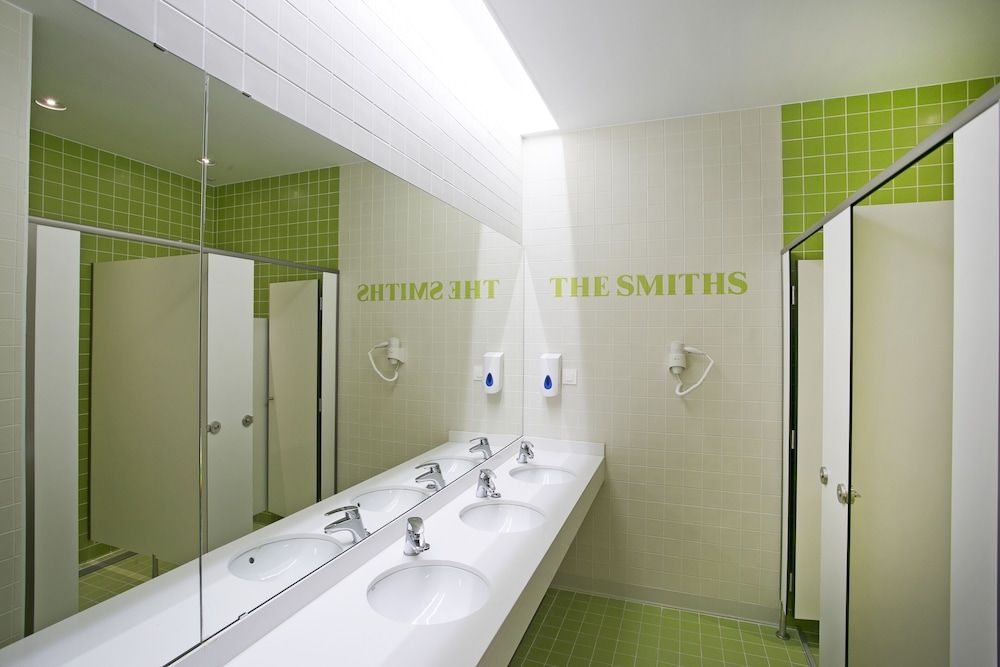 Sant Jordi Hostels Rock Palace Standard Room, Mixed Dorm, Shared Bathroom (4-bed dorm) 3