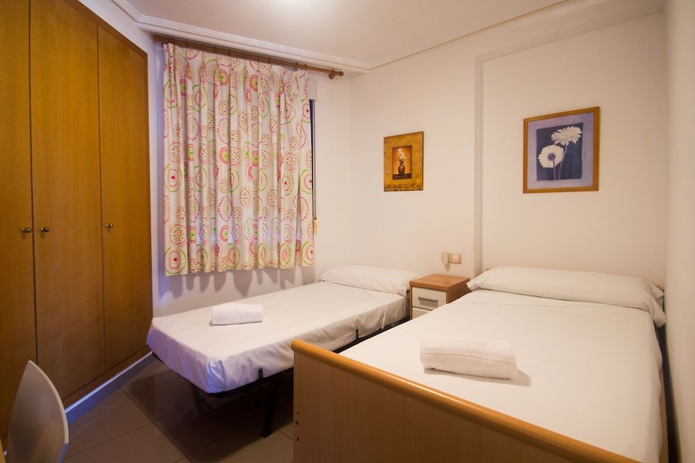 Economy Two-Bedroom Apartment (without sheets)