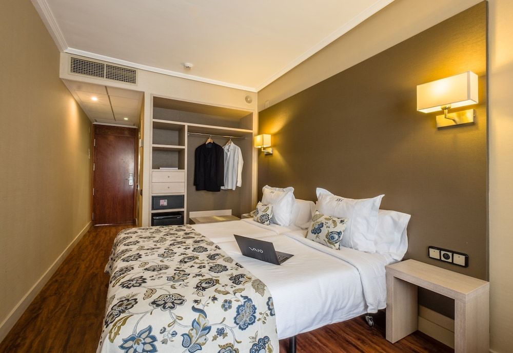 Hotel Num Quadruple Room 3