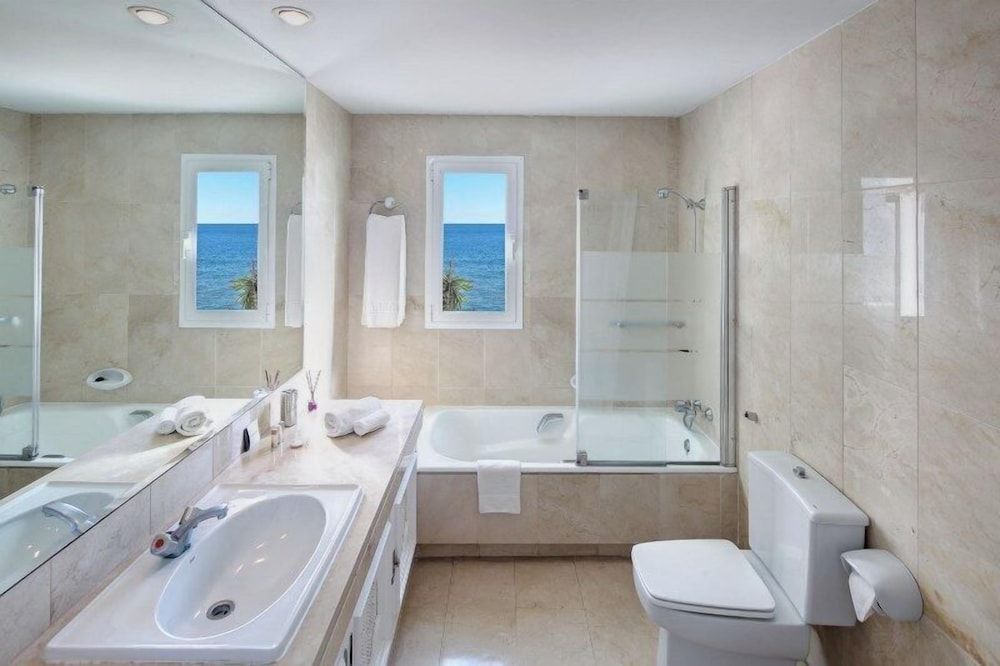 Coral Beach Aparthotel Superior Apartment, 2 Bedrooms 15