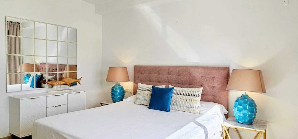 Coral Beach Aparthotel Superior Apartment, 2 Bedrooms 4